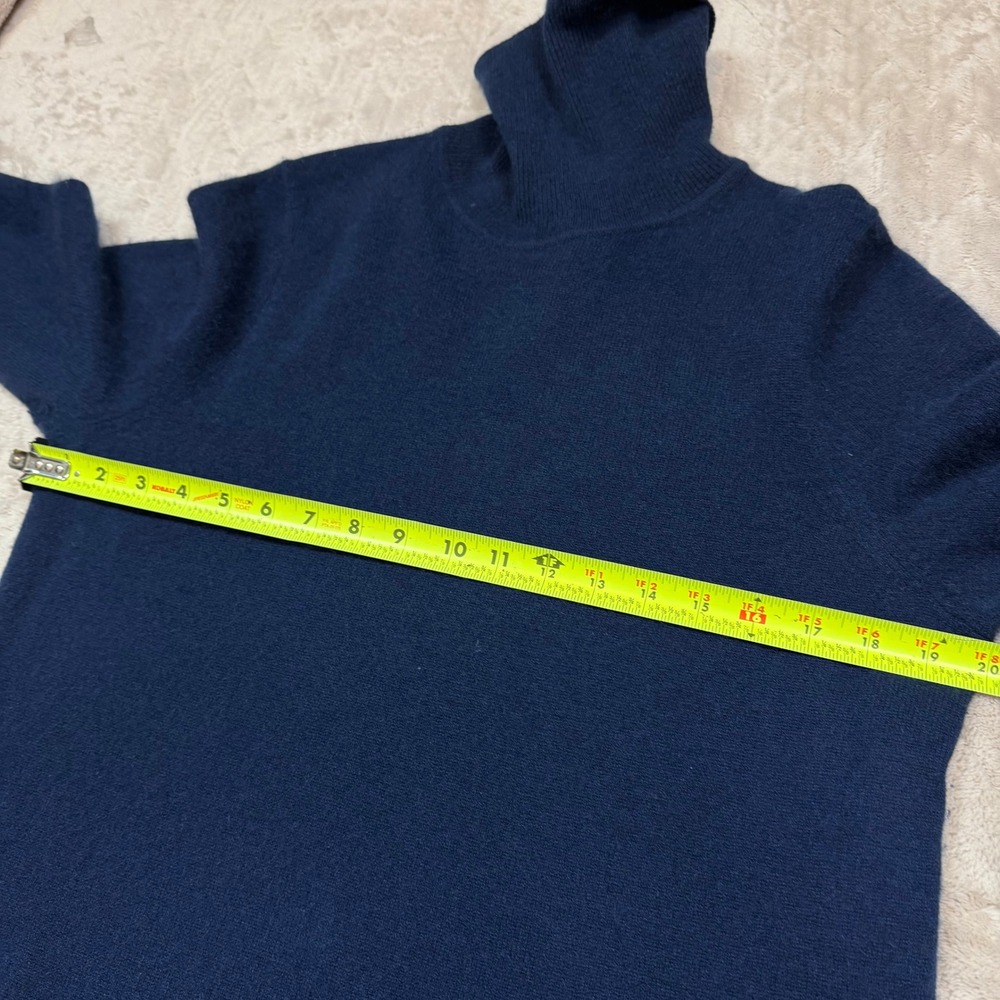 Charter Club Luxury Womens 100% Cashmere Turtleneck Sweater Navy Blue Size L - Picture 5 of 6